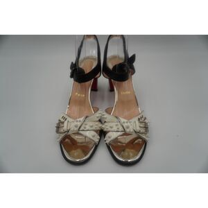 CHRISTIAN LOUBOUTIN Miss Roma Latte Patent Leather/spikes, Logo, Stylist Size 40
